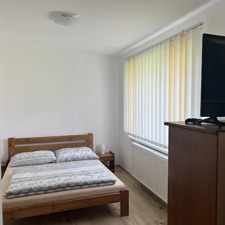 Crystalindo Apartment *